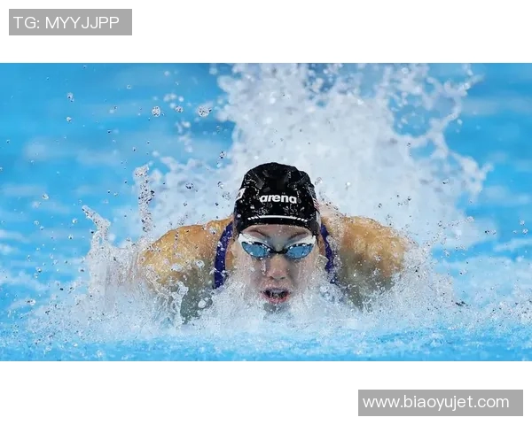 蝶泳技术突破与训练技巧：提升游泳速度与动作协调性的科学分析与实践指南