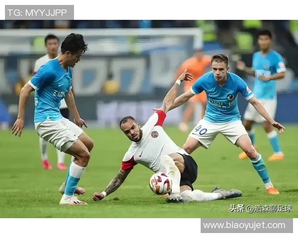 精彩赛事回顾:激烈对决与难忘瞬间回顾,分析赛场亮点与关键时刻 精彩赛事回顾:激烈对决与难忘瞬间回顾,分析赛场亮点与关键时刻